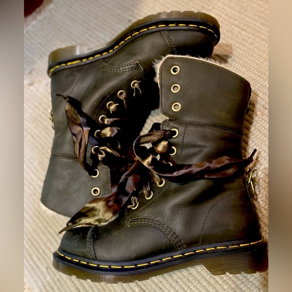 DrMartens Rare Green Faux Fur Lined Foldover Boots